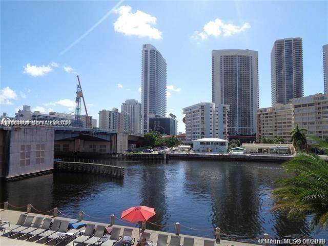 2600 E Hallandale Beach BlvdHallandale Beach - Condo 5+ Stories,Condo condo unit T301 - picture