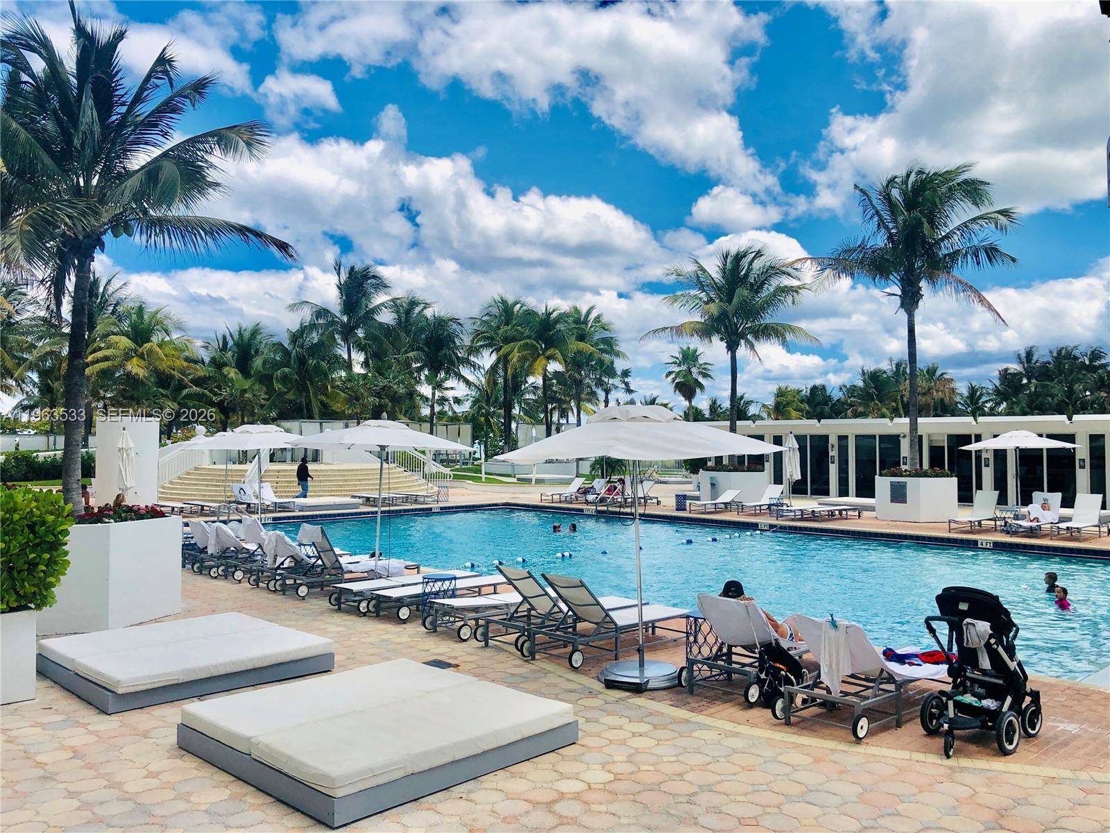 10275 Collins AveBal Harbour - Condo 5+ Stories,Condo condo unit 427 - picture