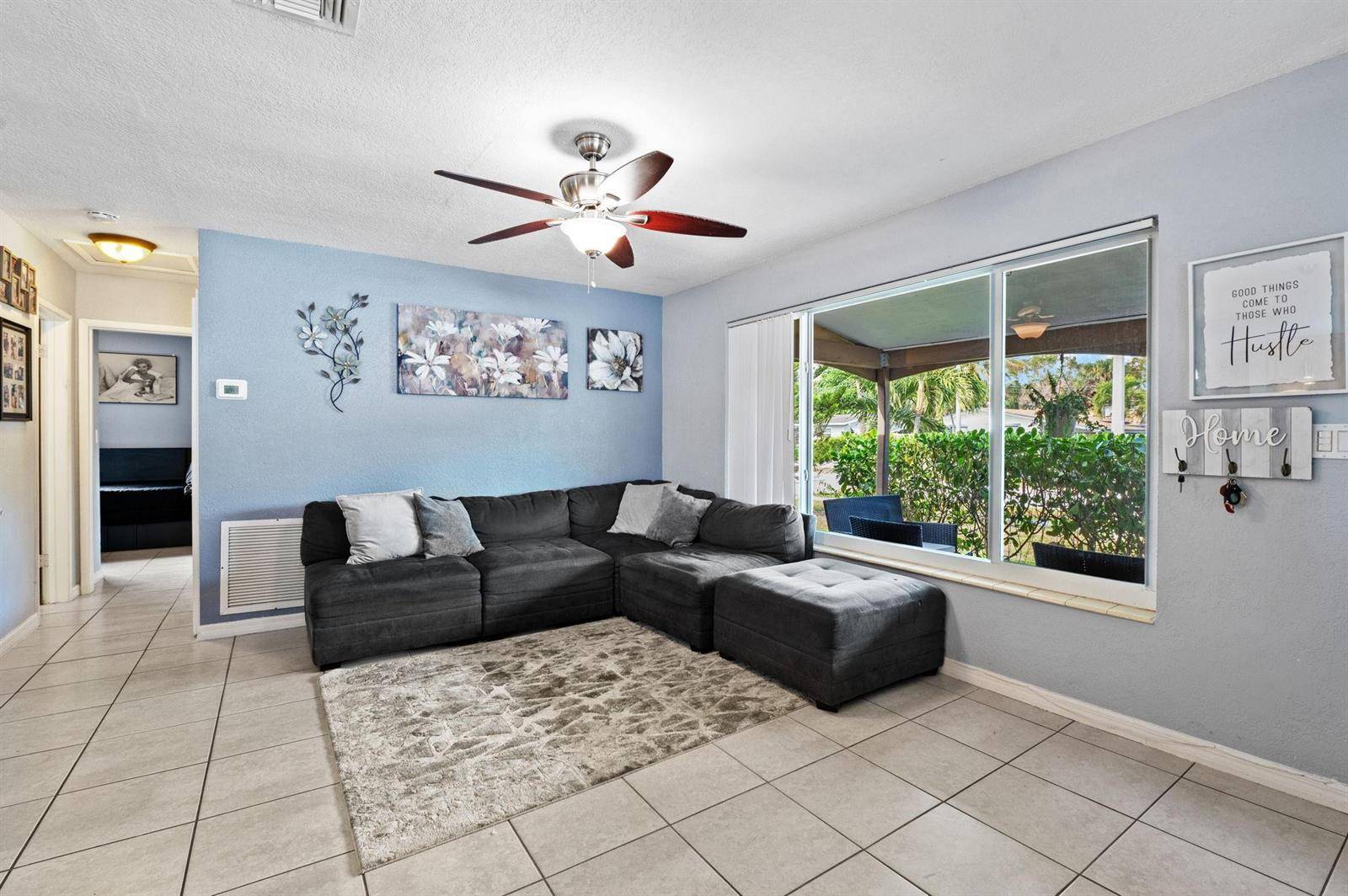5554 SW 6thMargate - picture
