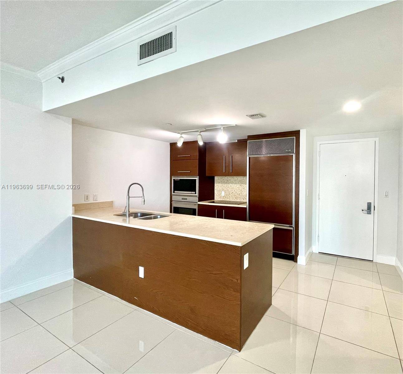 465 BRICKELL AVEMiami - Condo/Co-Op/Annual,Condo condo unit 1106 - picture