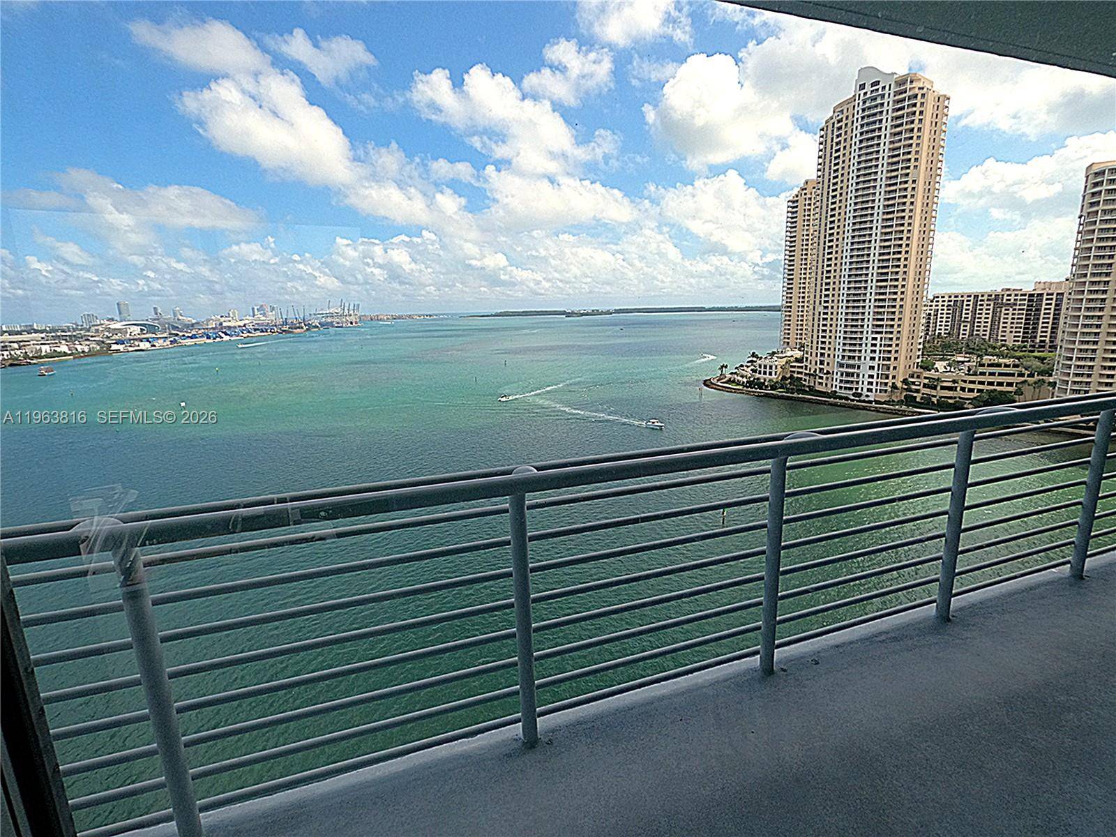 335 S Biscayne BlvdMiami - Condo/Co-Op/Annual,Condo condo unit 1712 - picture