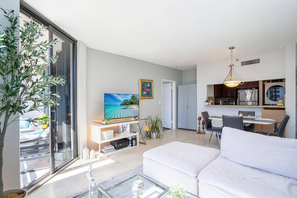 540 Brickell Key DrMiami - Condo/Co-Op/Annual,Condo condo unit 1619 - picture