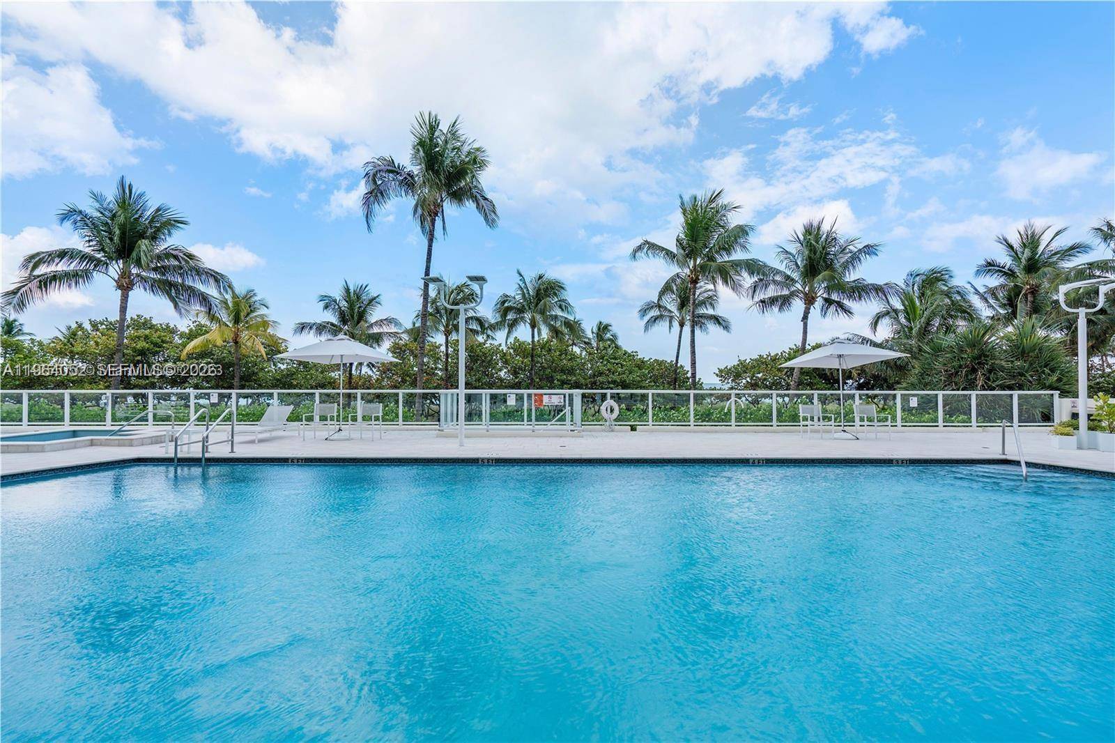 10185 Collins AveBal Harbour - Condo/Co-Op/Annual,Condo condo unit 1119 - picture