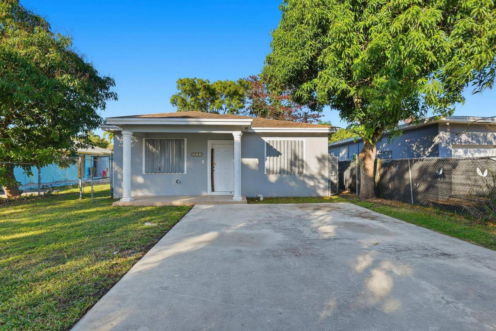 10131 W IndigoMiami - picture