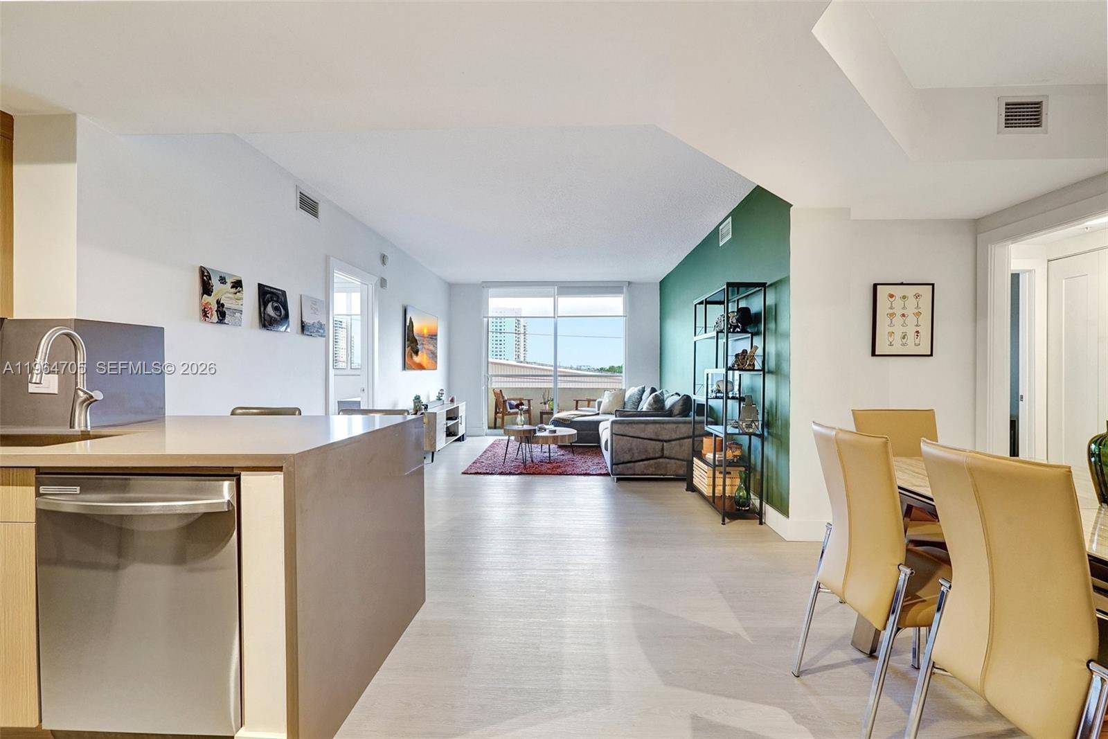 18800 NE 29th AveAventura - Condo/Co-Op/Annual,Condo condo unit 517 - picture