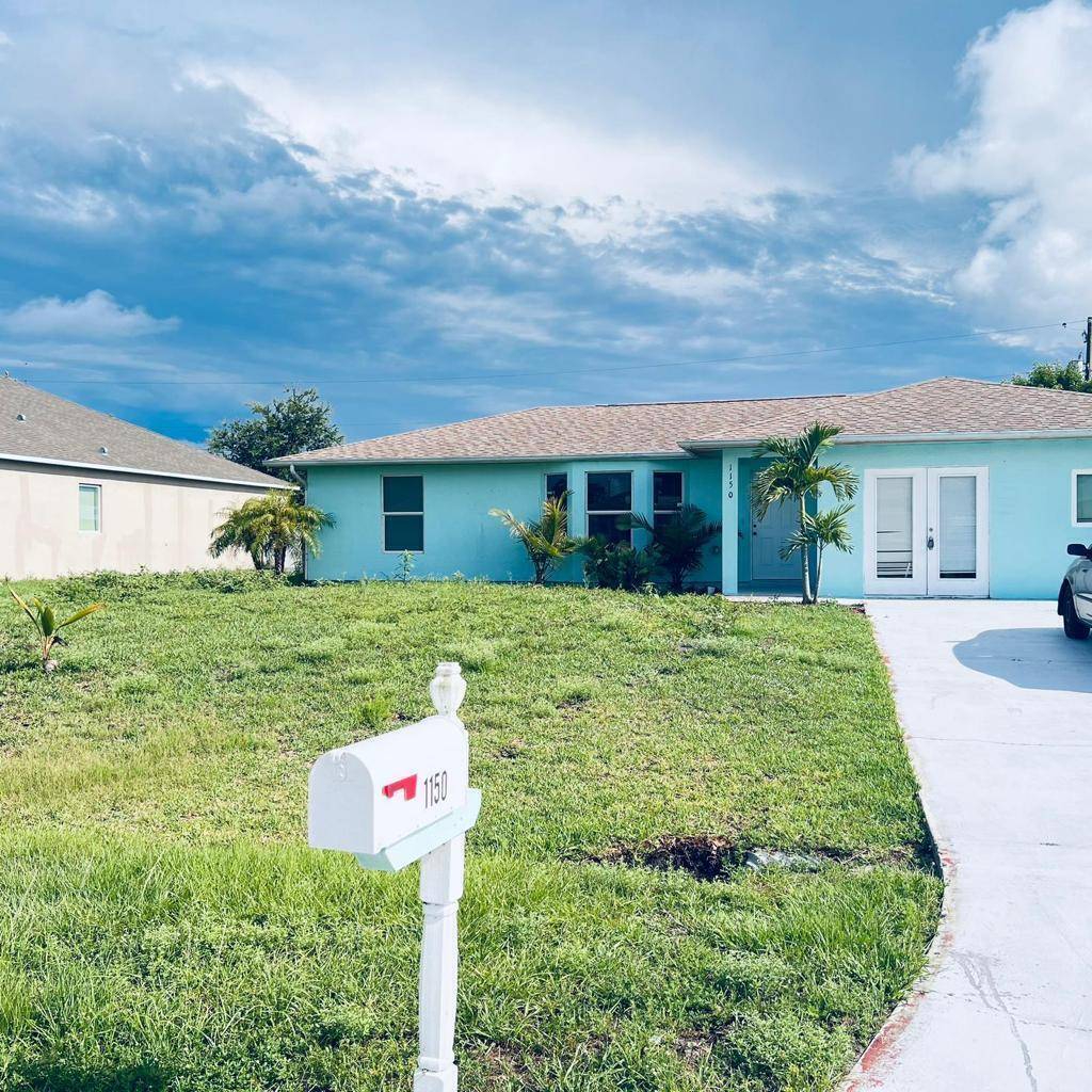 1150 SW HaleyberryPort St. Lucie - picture