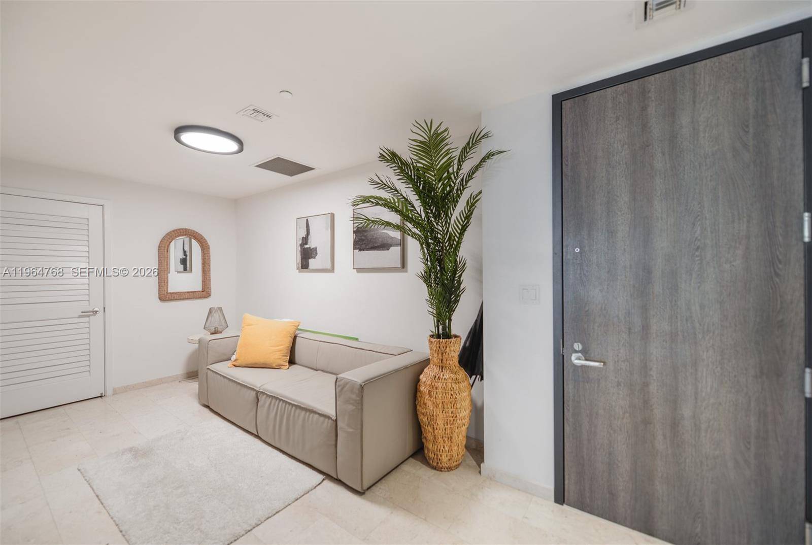 88 SW 7th StMiami - Condo 5+ Stories,Condo condo unit 2204 - picture