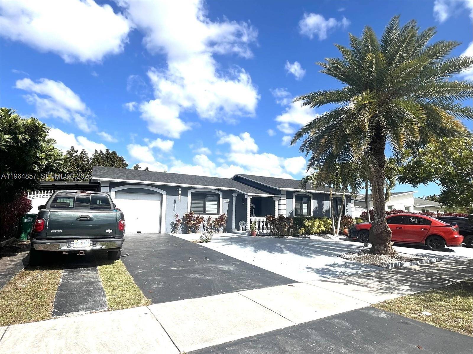 12271 SW 187th StMiami - picture