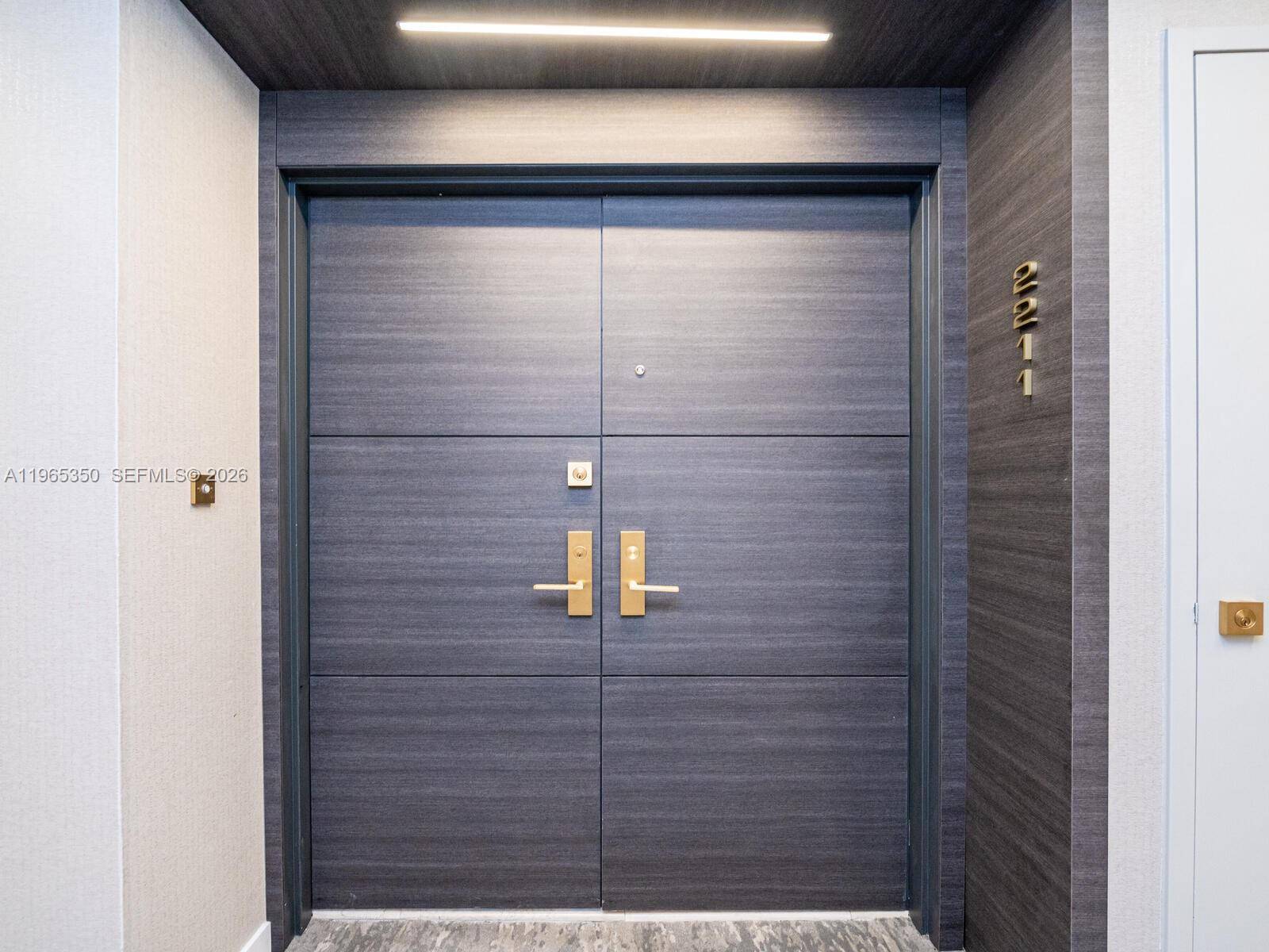 9 Island AveMiami Beach - Condo/Co-Op/Seasonal,Condo condo unit 2211 - picture