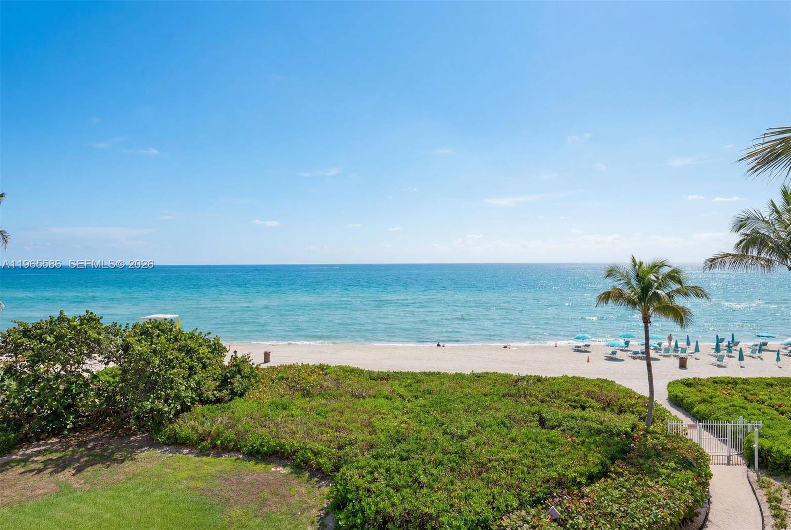 16711 Collins AveSunny Isles Beach - Condo/Co-Op/Annual,Condo condo unit 411 - picture