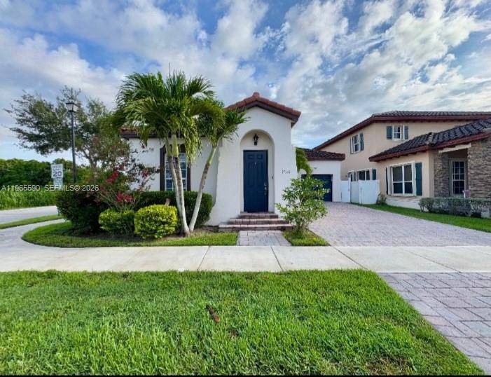 17181 SW 91st StMiami - picture