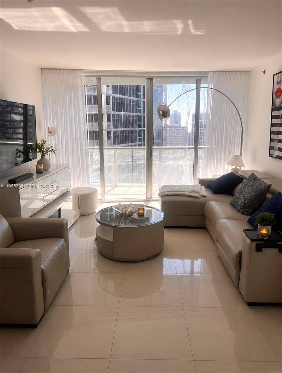 475 Brickell AveMiami - Condo/Co-Op/Annual,Condo condo unit 3613 - picture