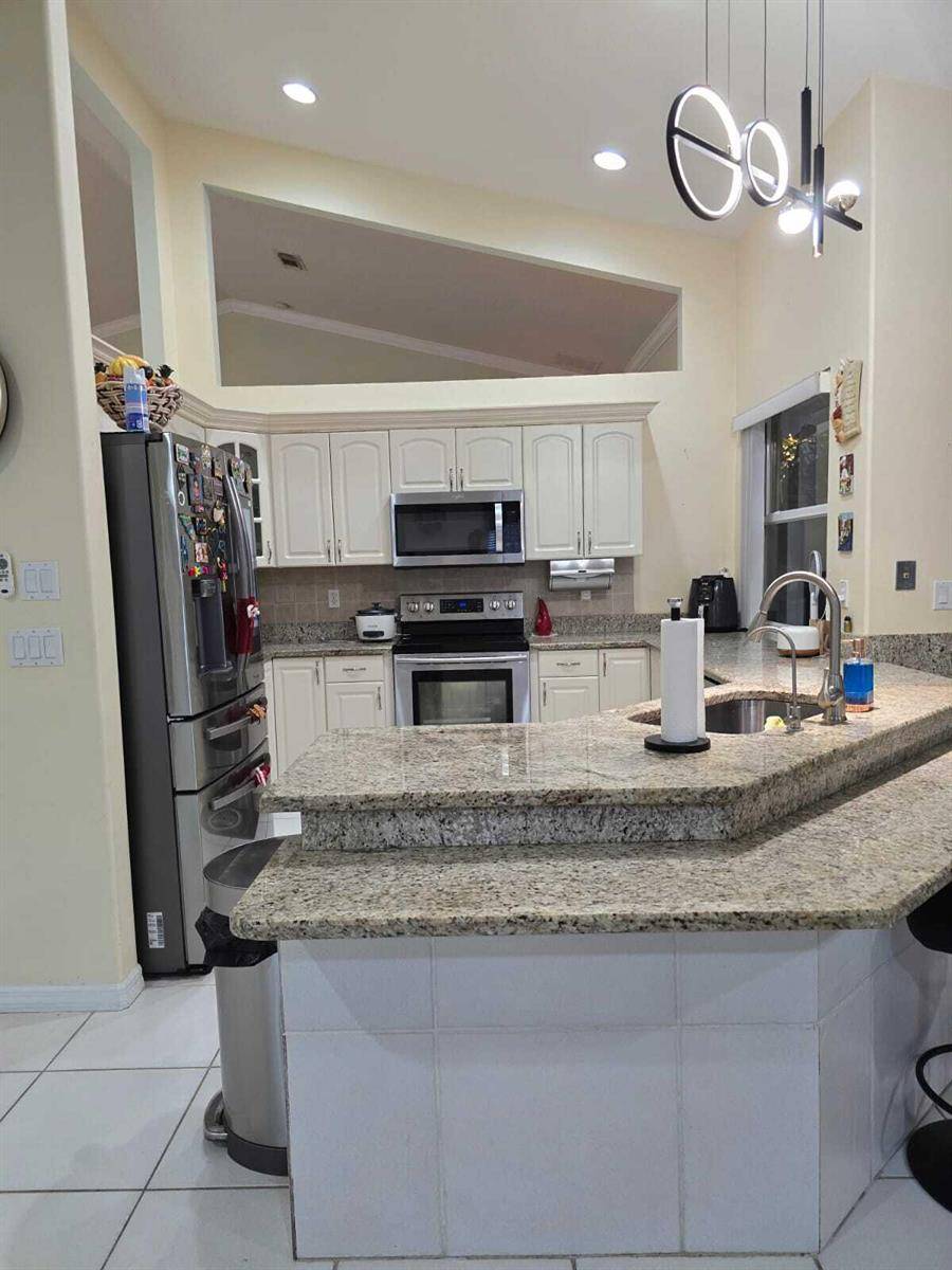 3212 SE PintoPort St. Lucie - picture