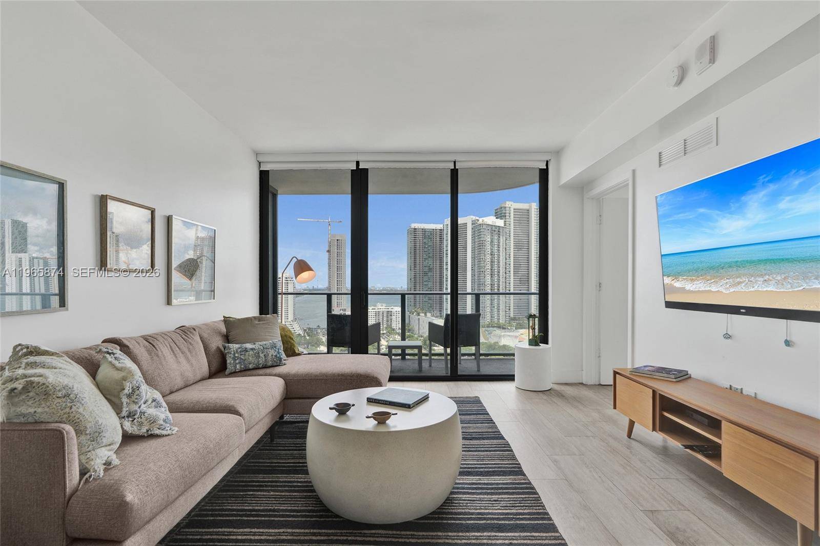 121 NE 34th StMiami - 3401 MIDTOWN CONDO,HYDE MIDTOWN RESIDEN condo unit 2205 - picture