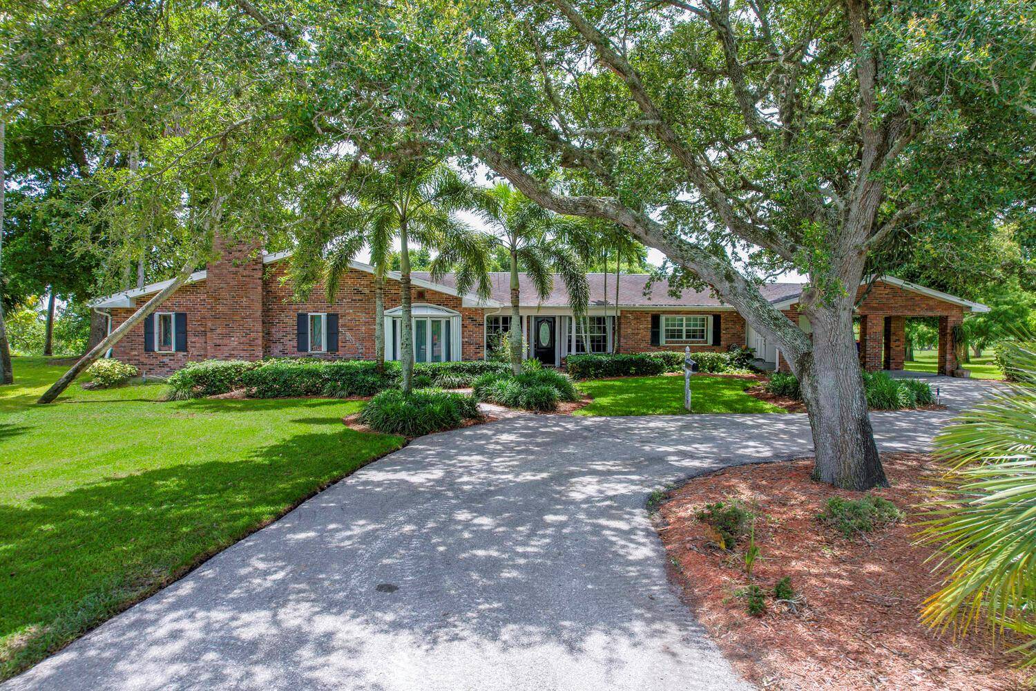 13348 Us Highway 441Canal Point - picture