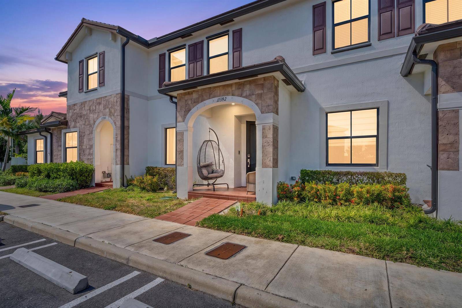 11392 W 34thHialeah - picture