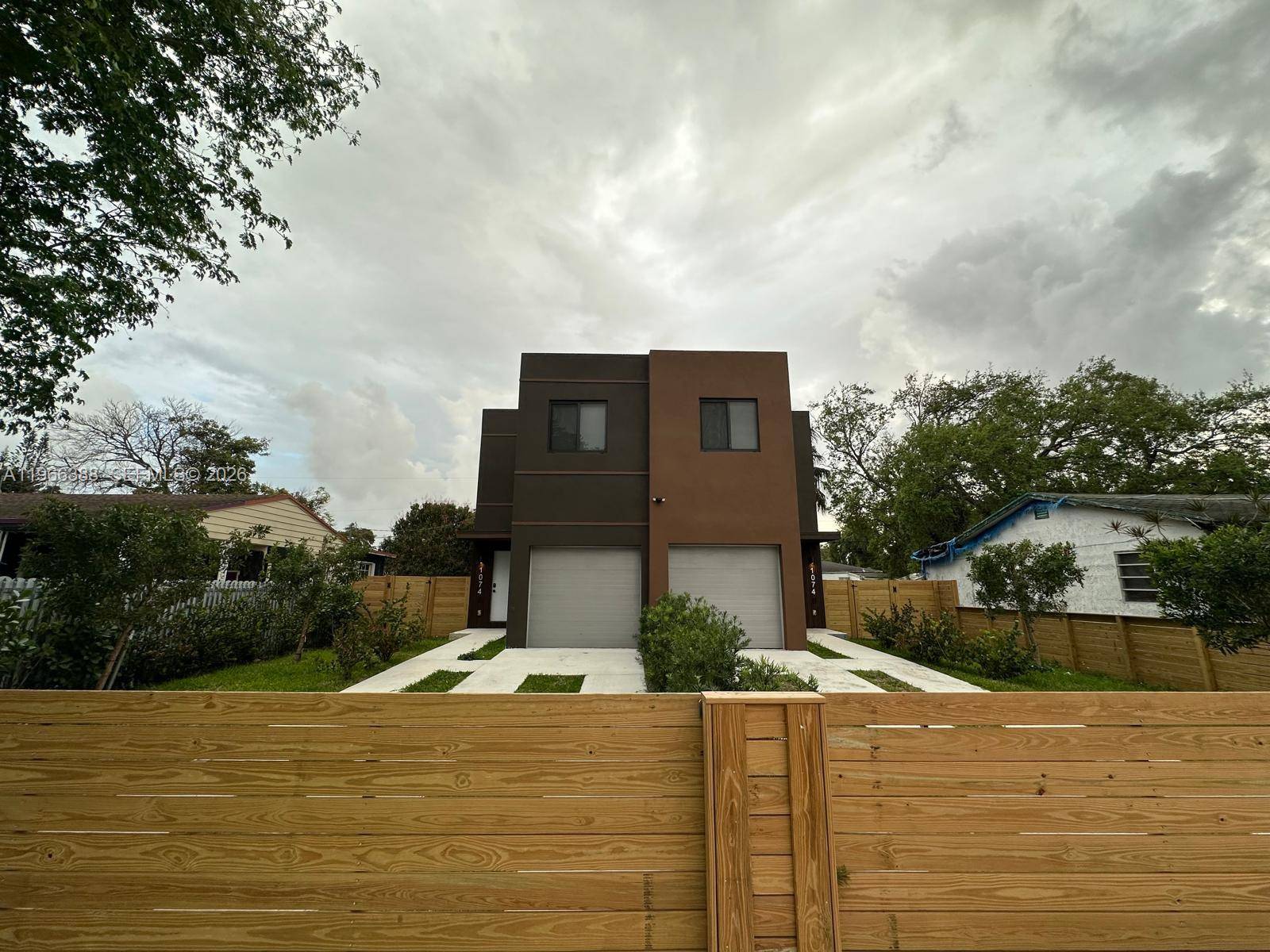 1074 NW 61st StMiami - Duplex/Tri/Quad-Annual,Multi Family condo unit B - picture