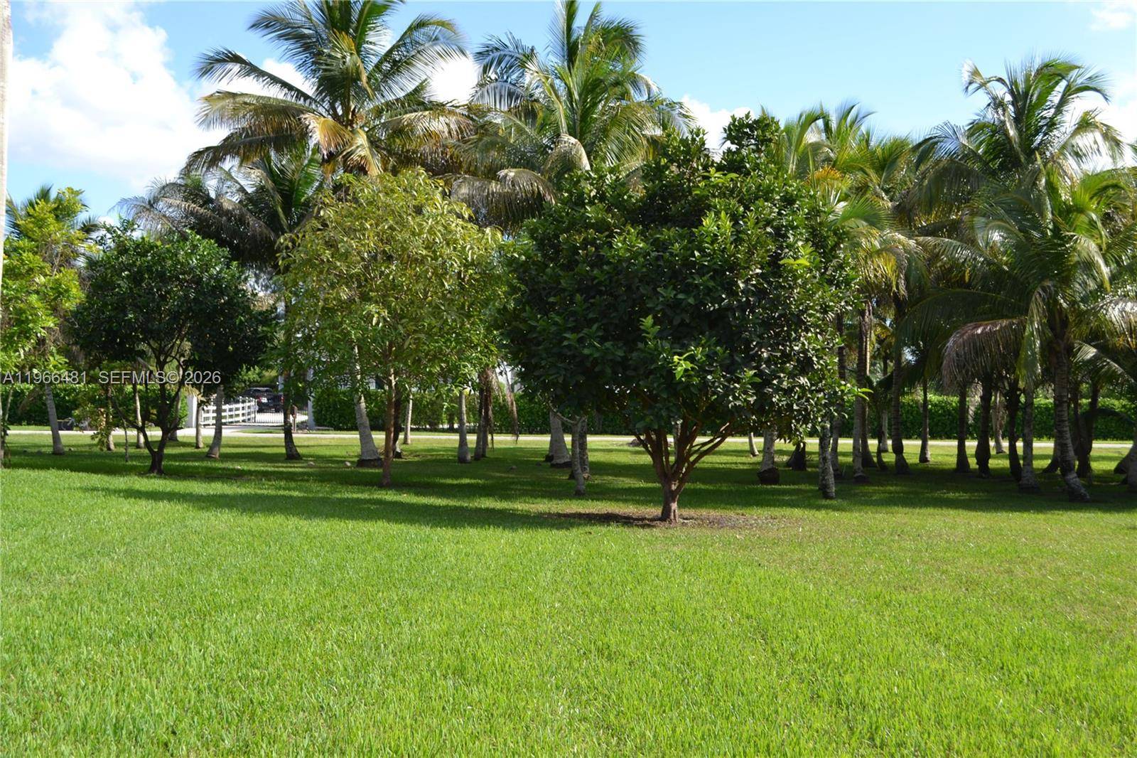 5425 SW 190th AveSouthwest Ranches - Single Family-Seasonal,House condo unit 1 - picture