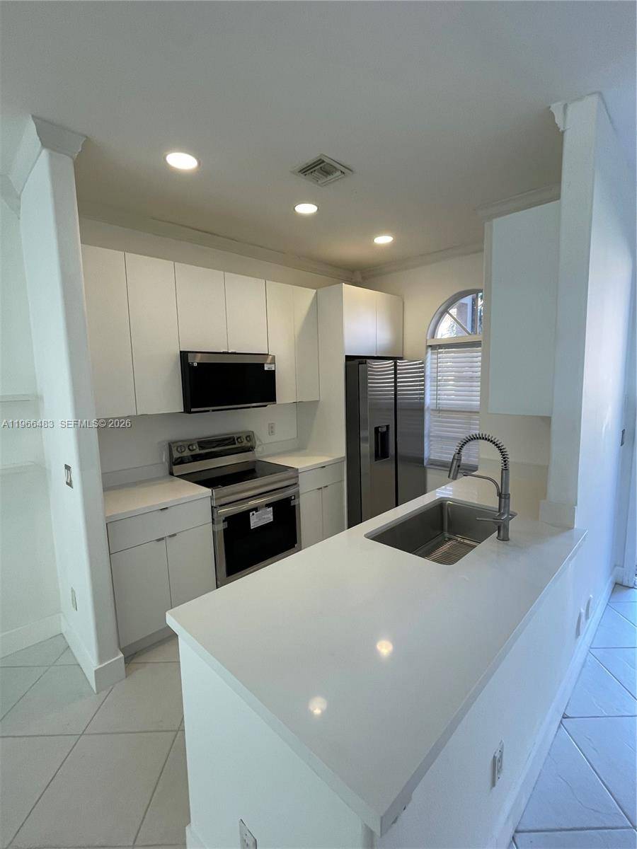 703 NE 195th StMiami - Townhouse/Villa-Annual,Townhouse condo unit 703 - picture