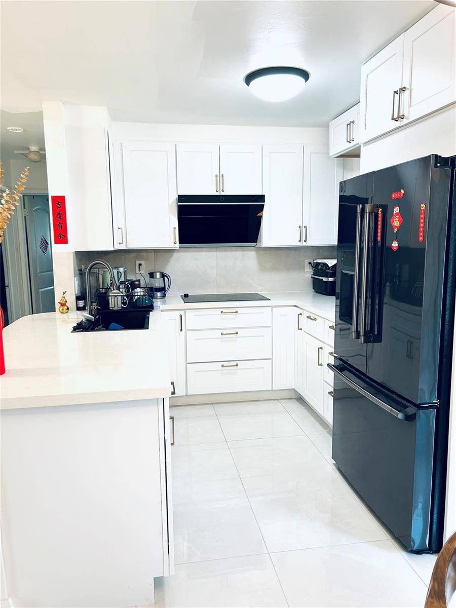 1521 NW 62ndMargate - picture