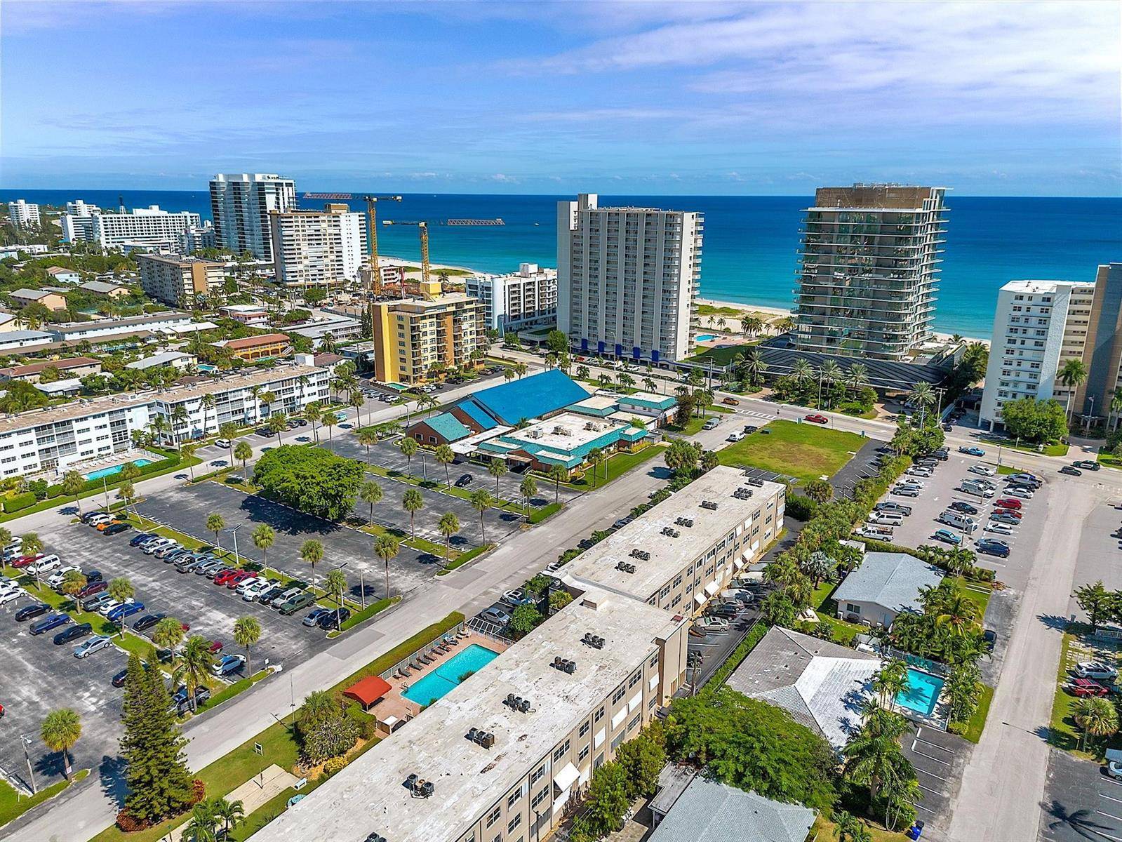 3200 NE 7thPompano Beach - Co-Op condo unit 208a - picture