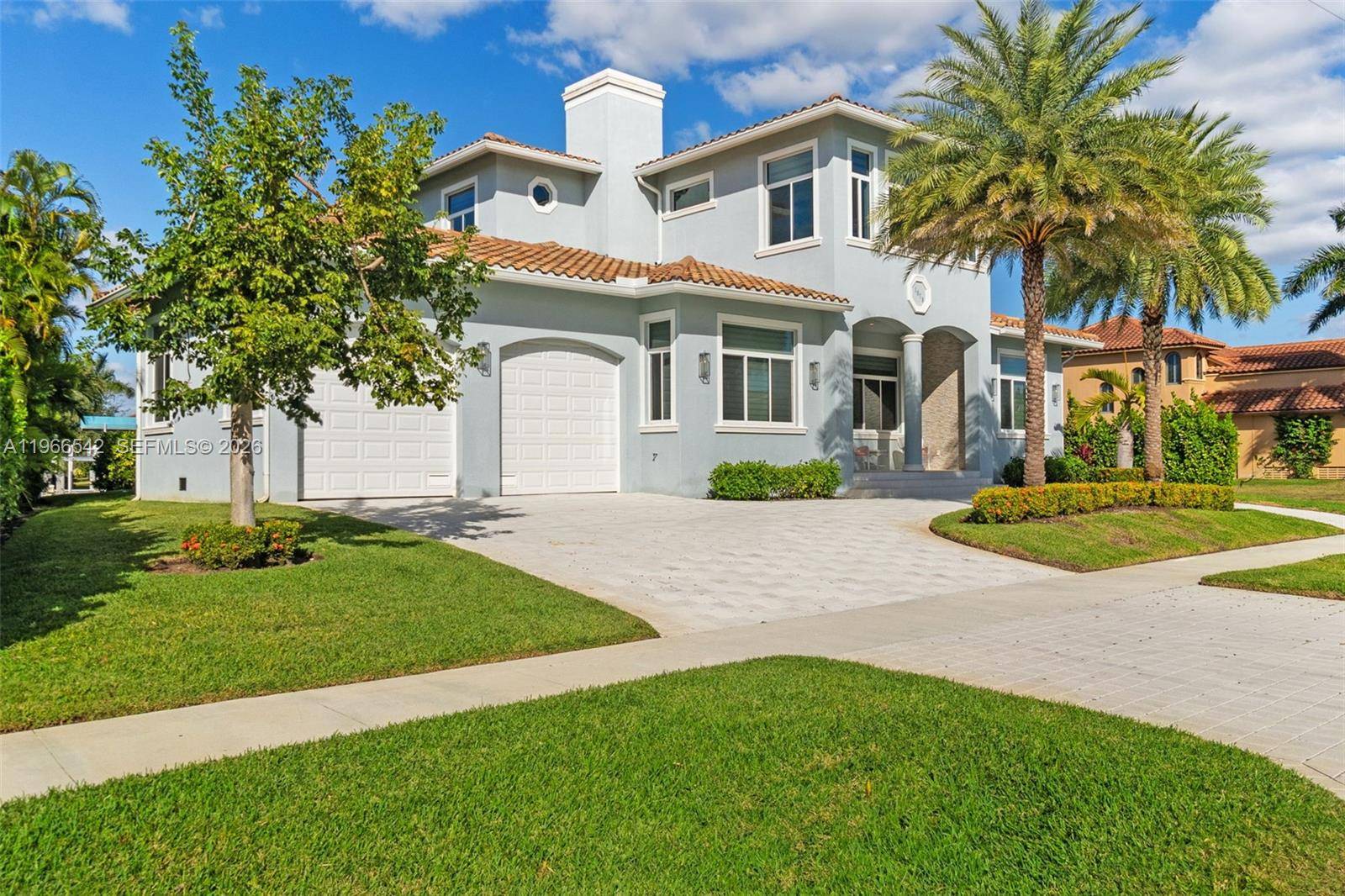 1070 Dana CTMarco Island - picture