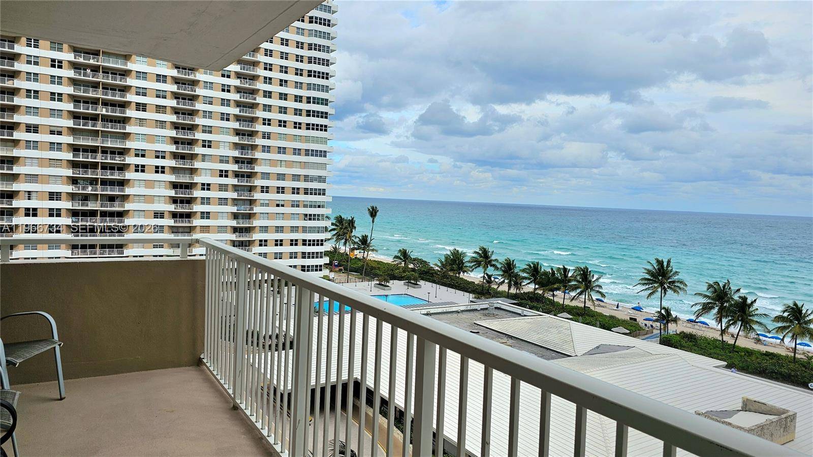 1980 S Ocean DrHallandale Beach - HEMISPHERES CONDO condo unit 7F - picture