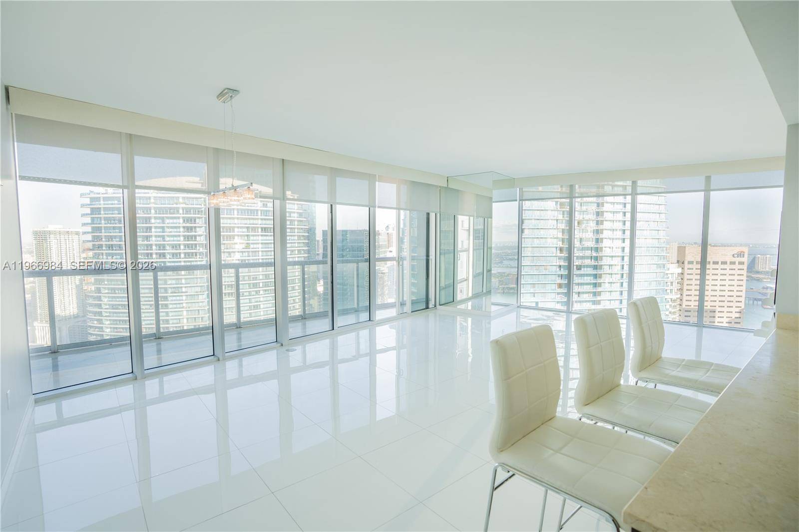 465 Brickell AveMiami - ICONBRICKELL CONDO NO 1 condo unit 4802 - picture