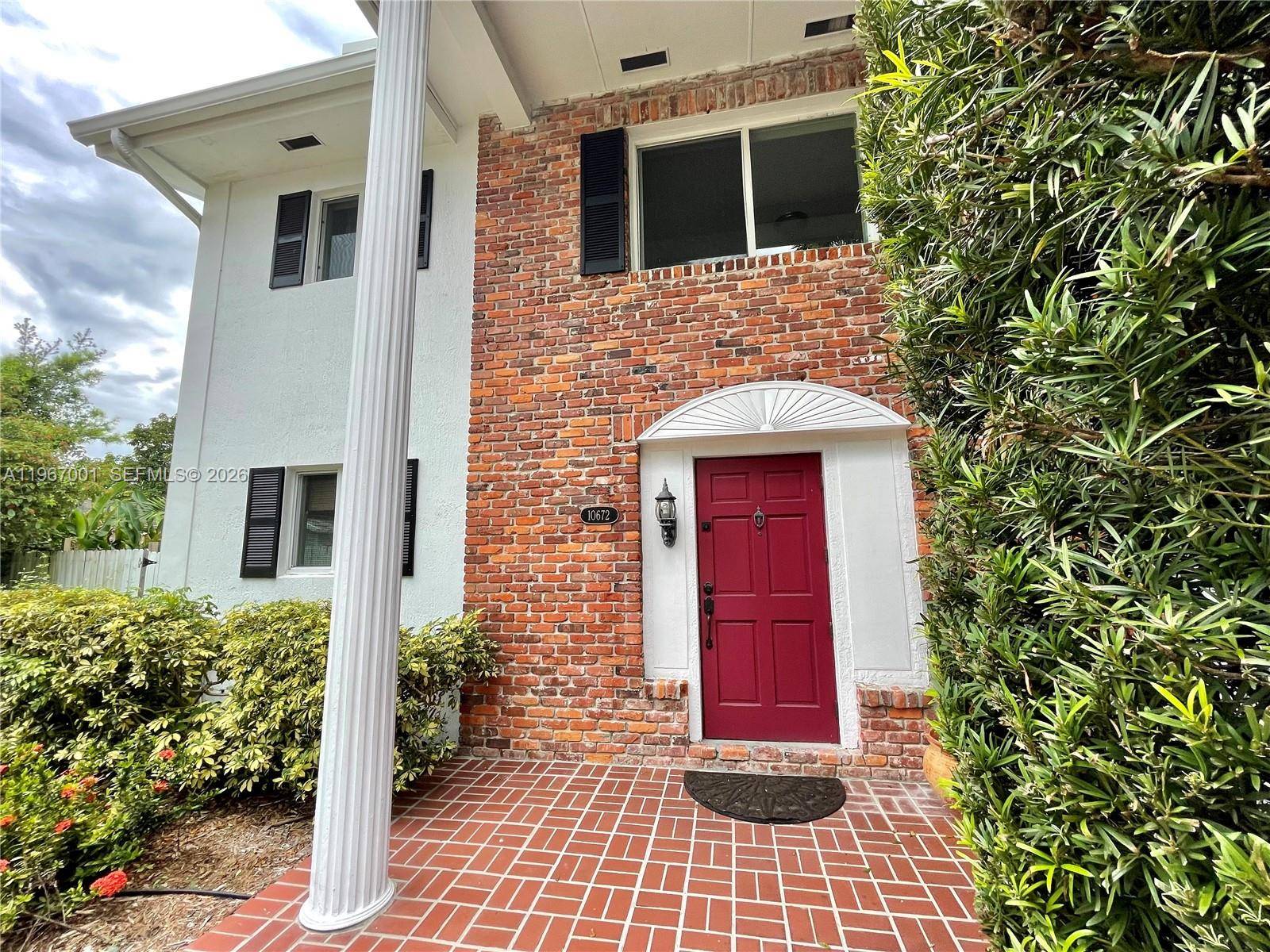 10672 SW 77th AvePinecrest - Townhouse/Villa-Annual,Townhouse condo unit 10672 - picture