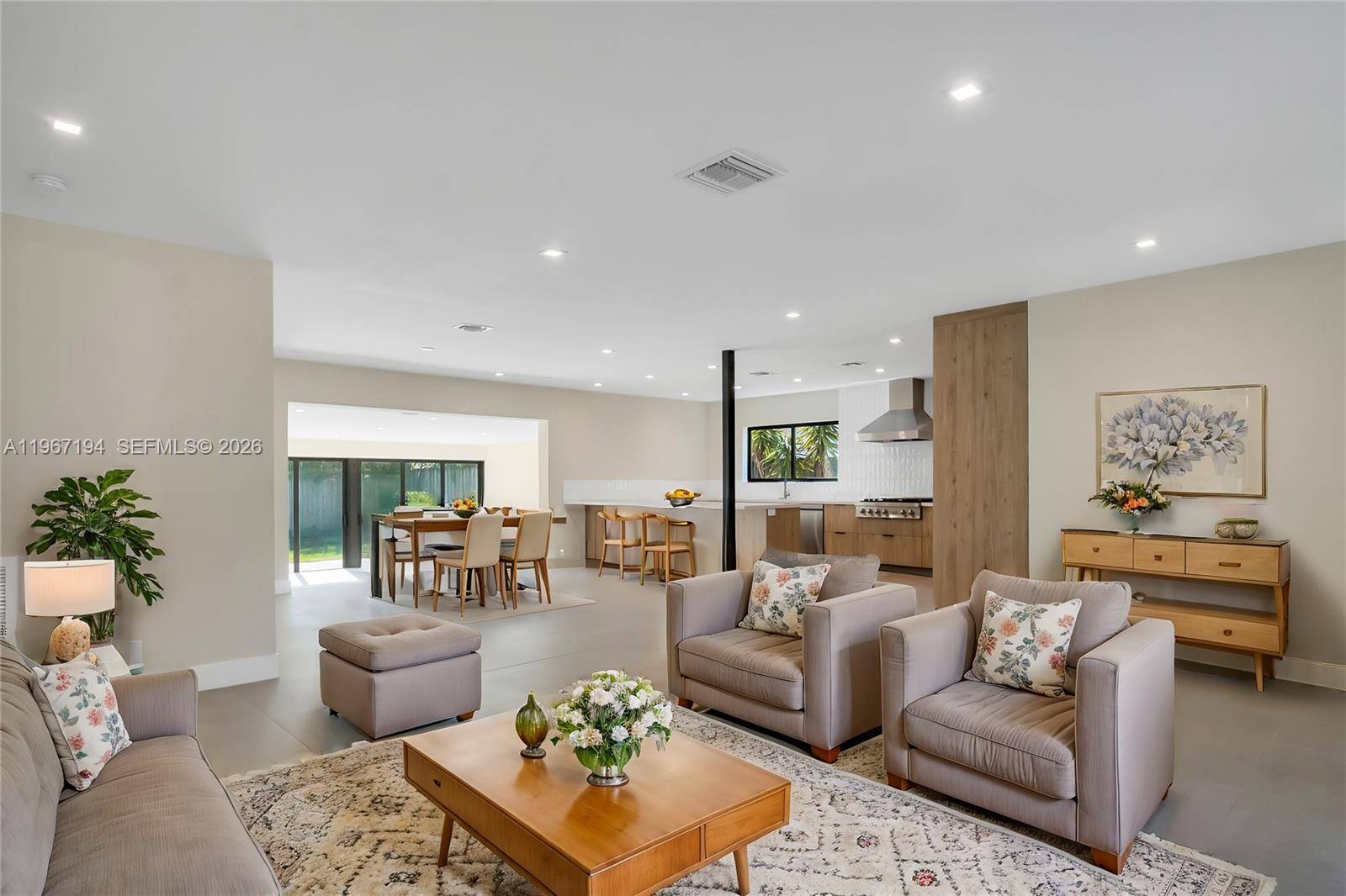 910 W 47th CtMiami Beach - picture