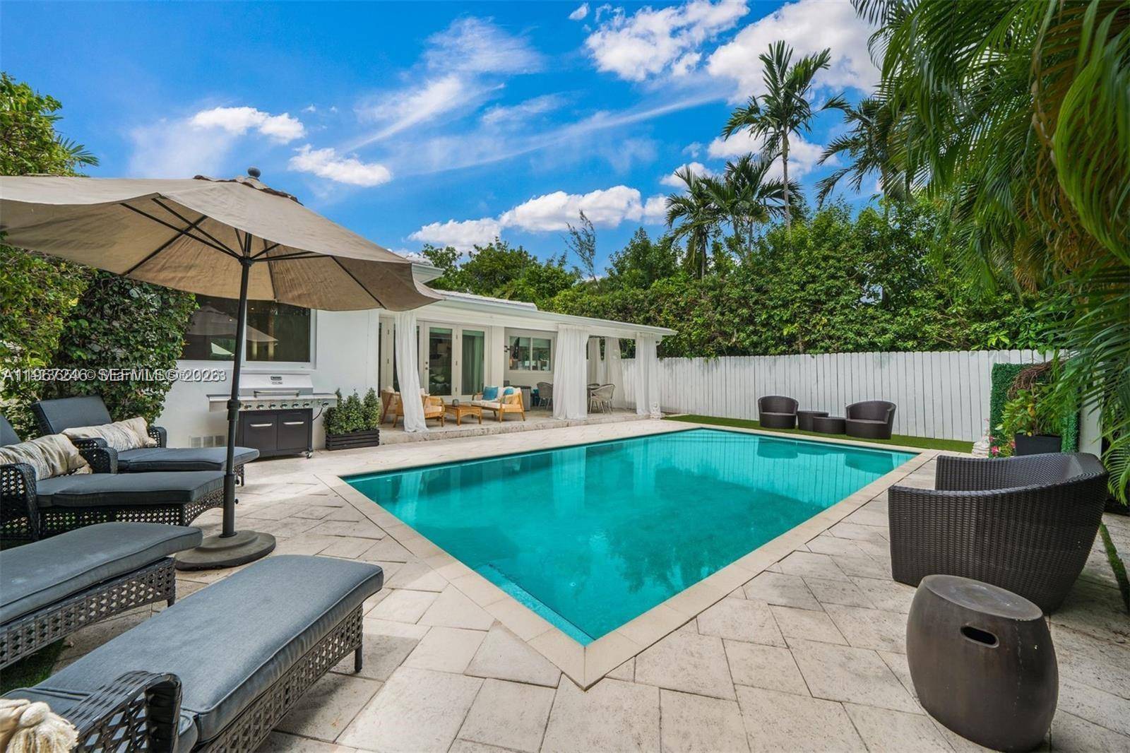 736 W 51 stMiami Beach - picture