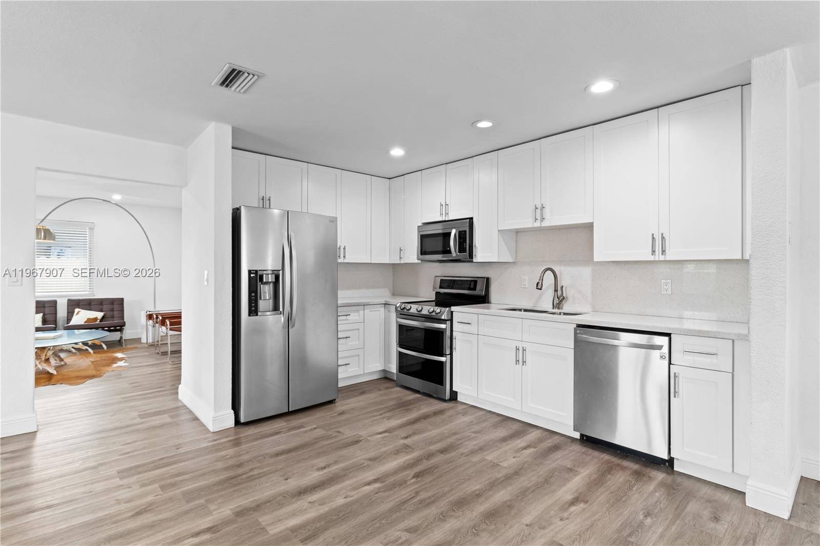 10360 SW 24th StMiami - picture