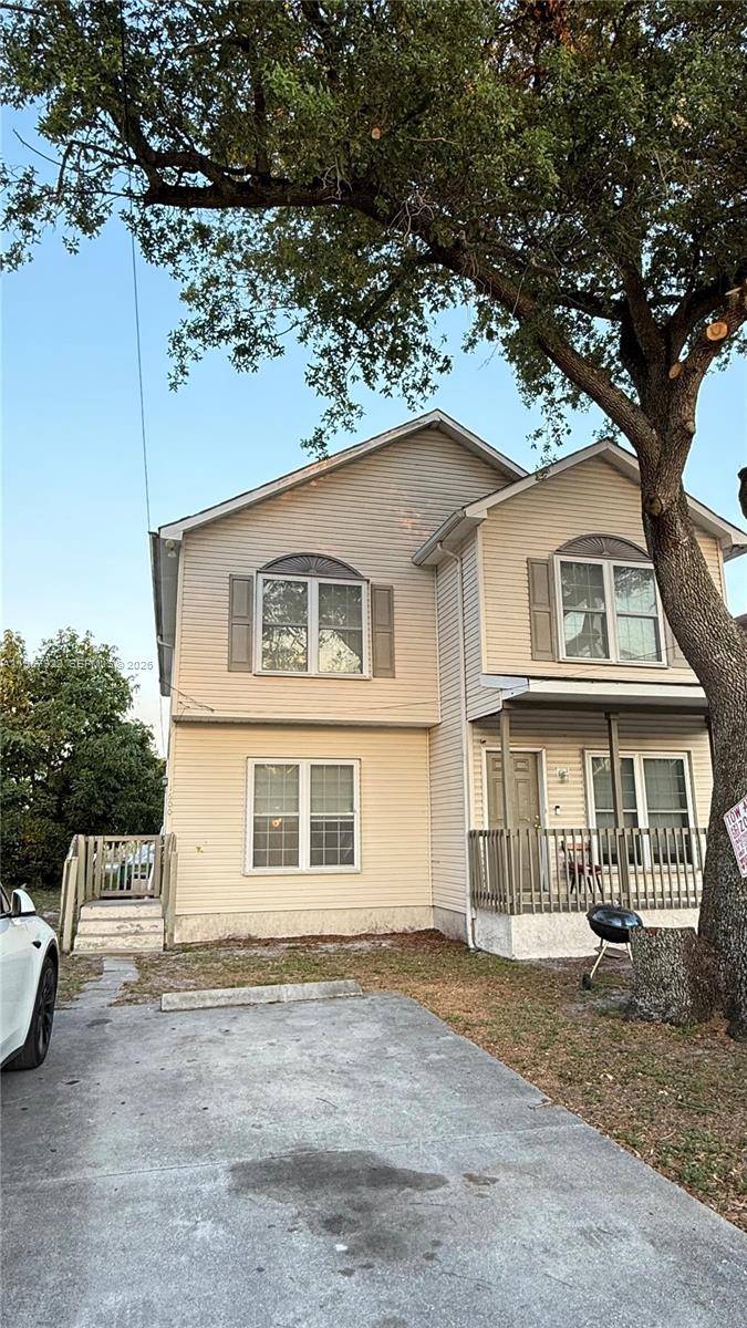 1600 SW 44th AveFort Lauderdale - picture