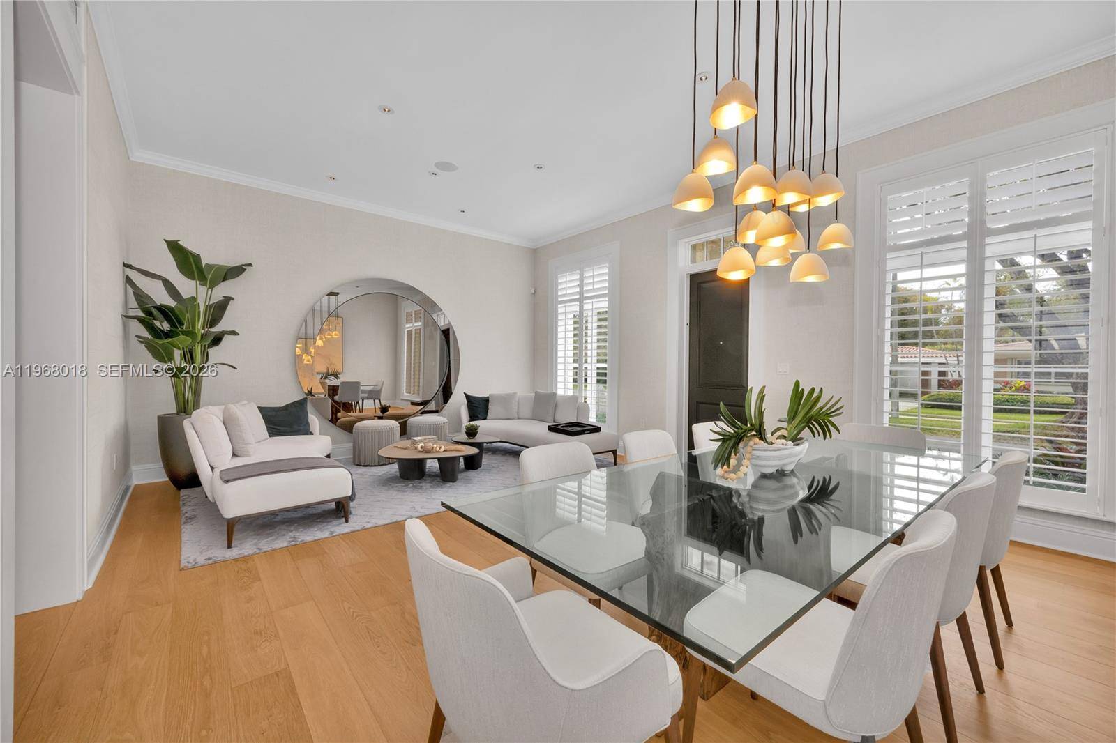 639 Almeria AveCoral Gables - picture