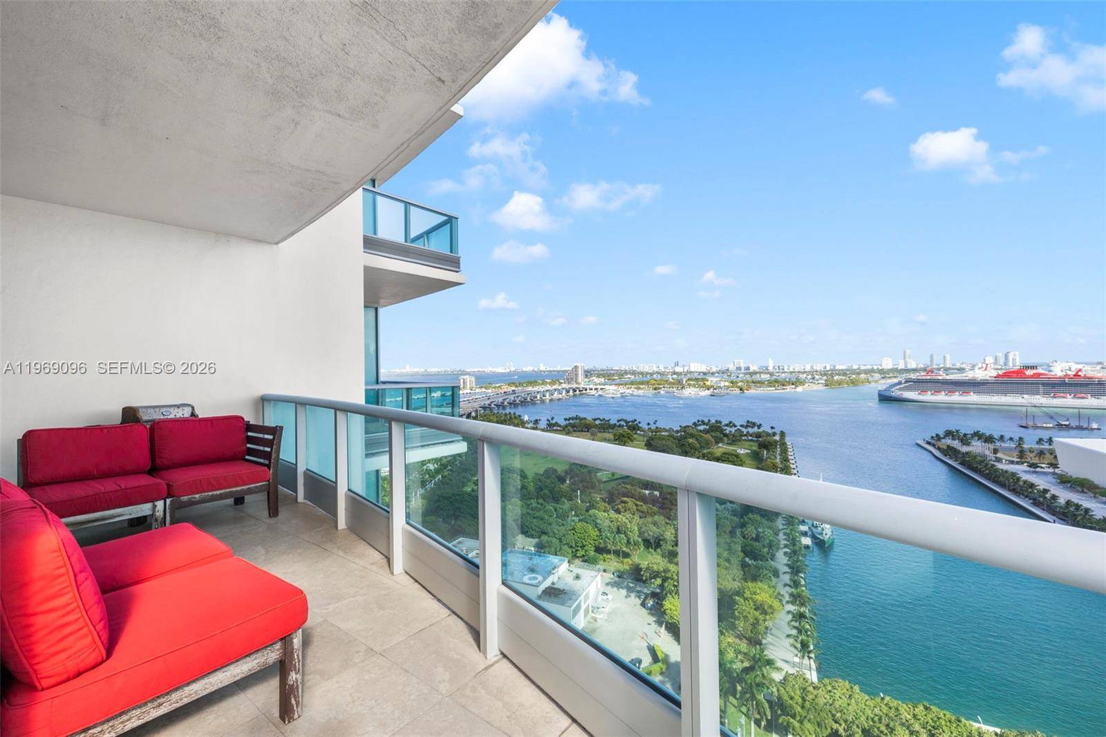 900 Biscayne BlvdMiami - Condo/Co-Op/Annual,Condo condo unit 2401 - picture