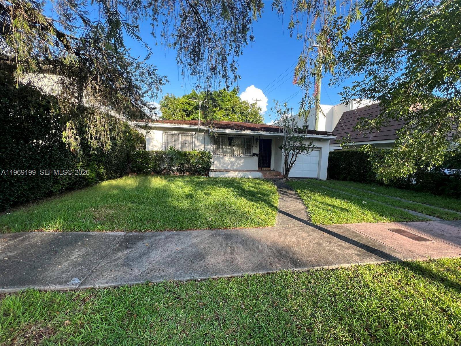812 Columbus BlvdCoral Gables - picture