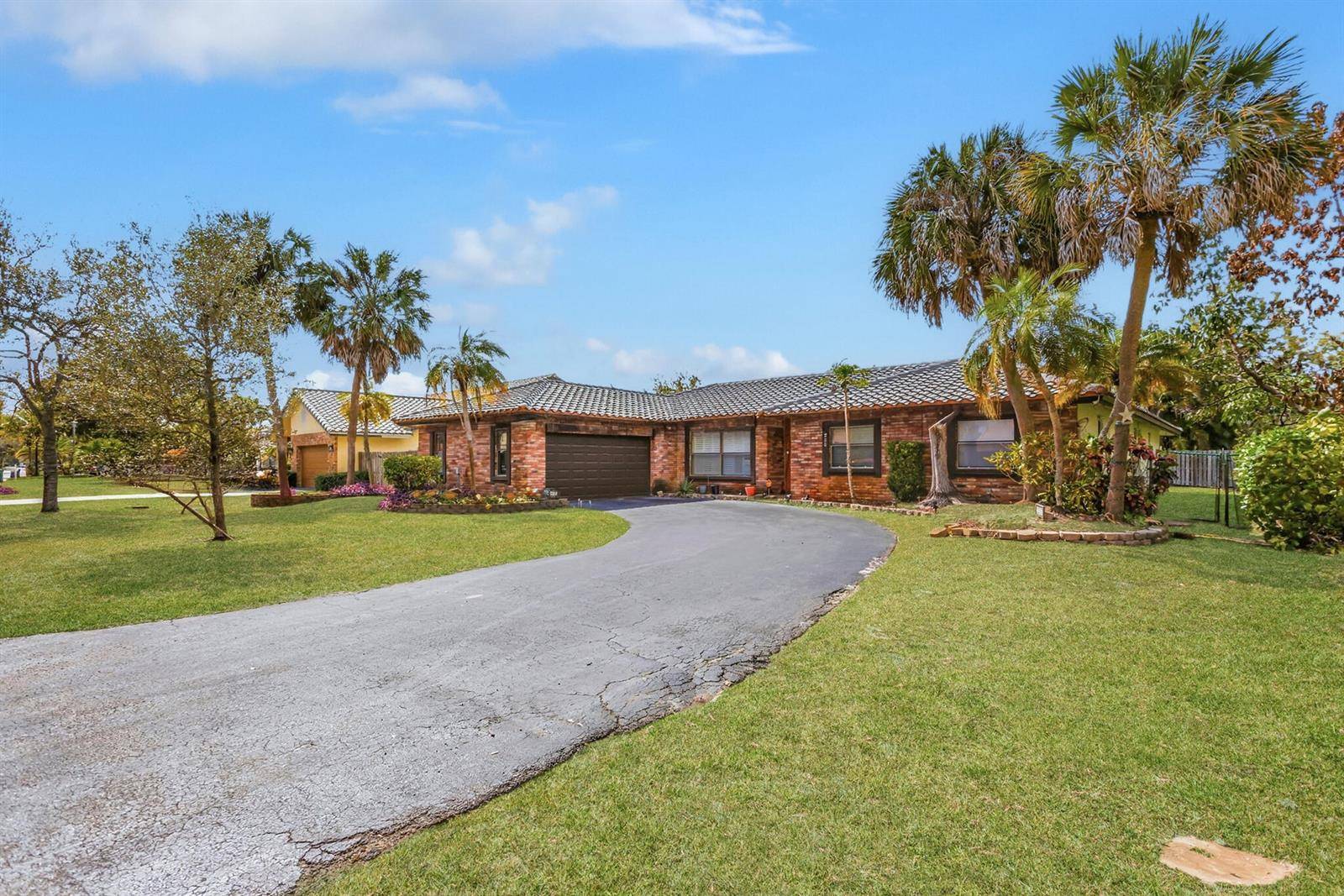 1280 NW 114thCoral Springs - picture