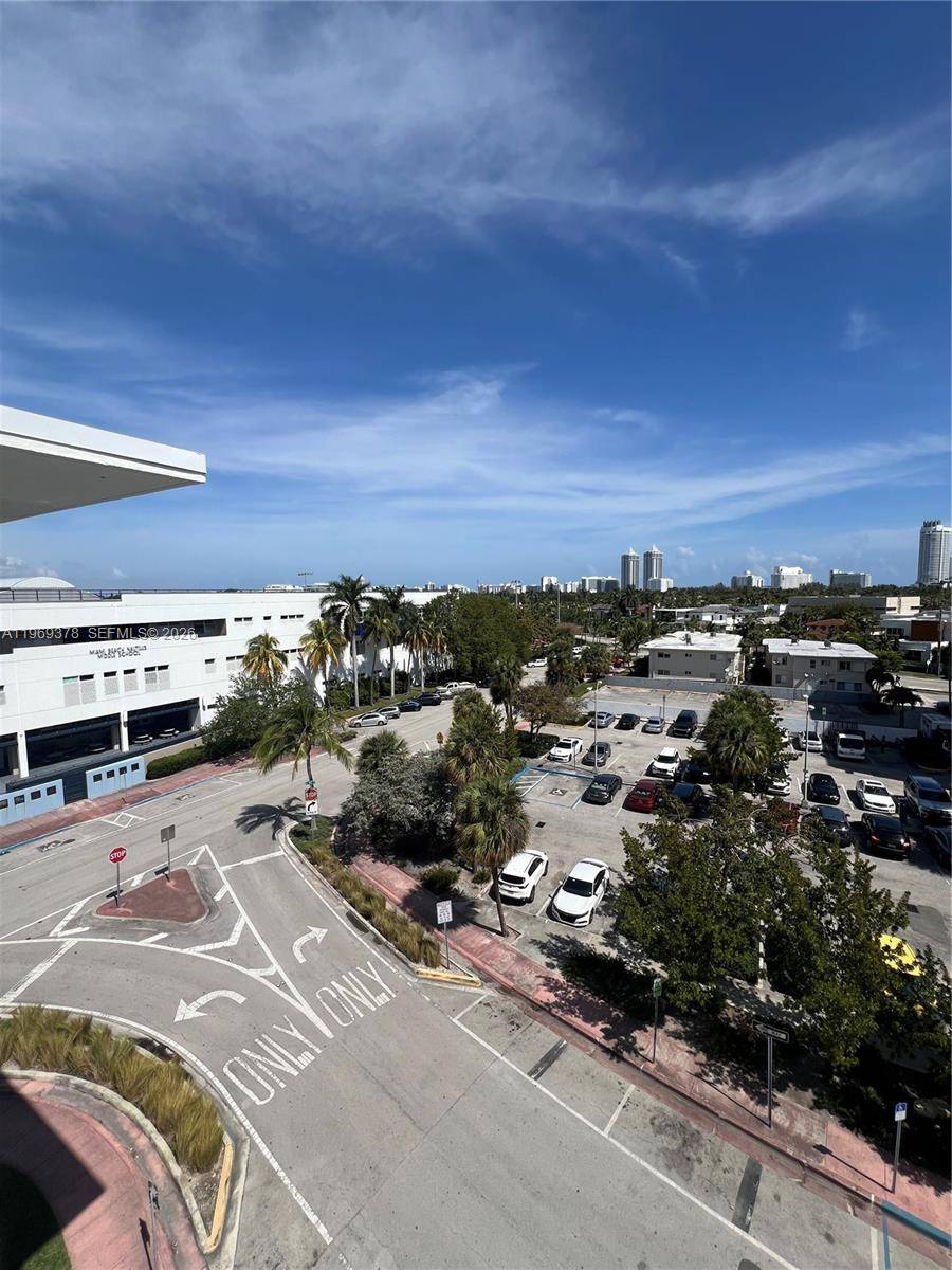4142 N Jefferson AveMiami Beach - 41ST STREET BUSINESS SUB condo unit 6B - picture