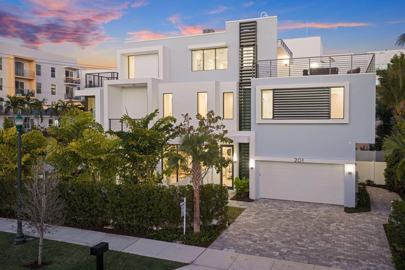 201 SE 4thDelray Beach - picture