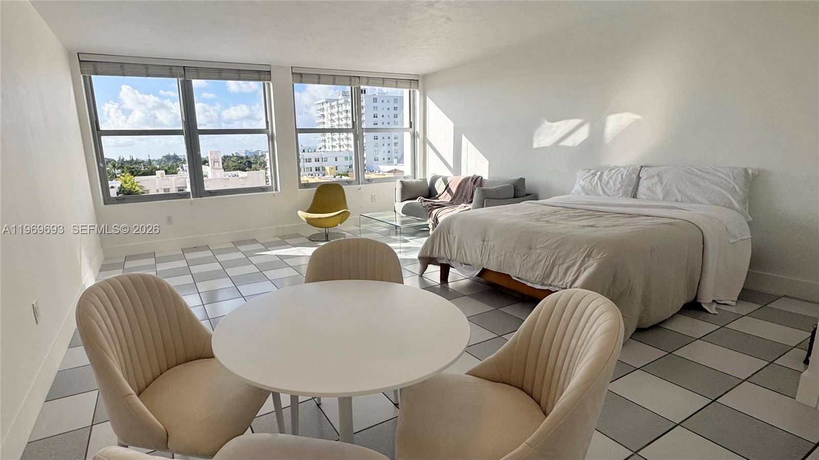 2899 Collins AveMiami Beach - Condo 5+ Stories,Condo condo unit 740 - picture