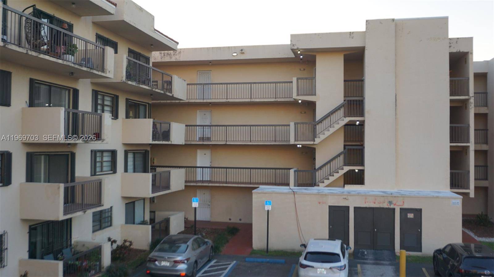 995 SW 84th AveMiami - Condo 1-4 Stories,Condo condo unit 218 - picture