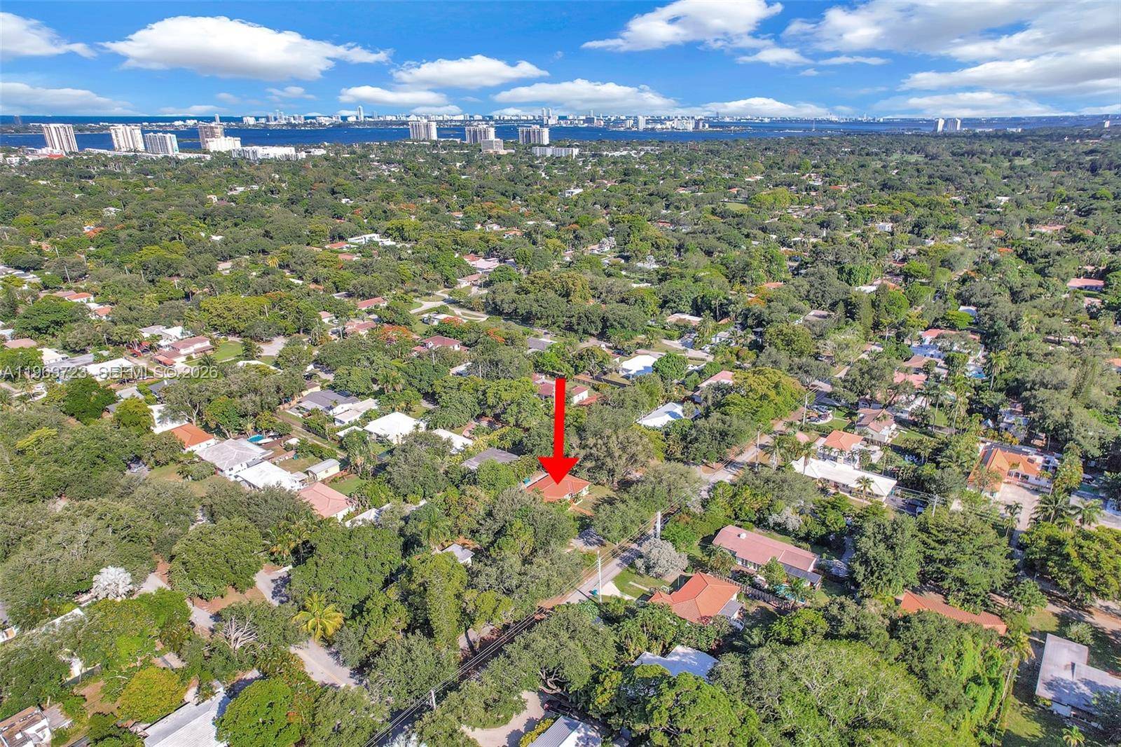 11919 NE 8th AveBiscayne Park - picture