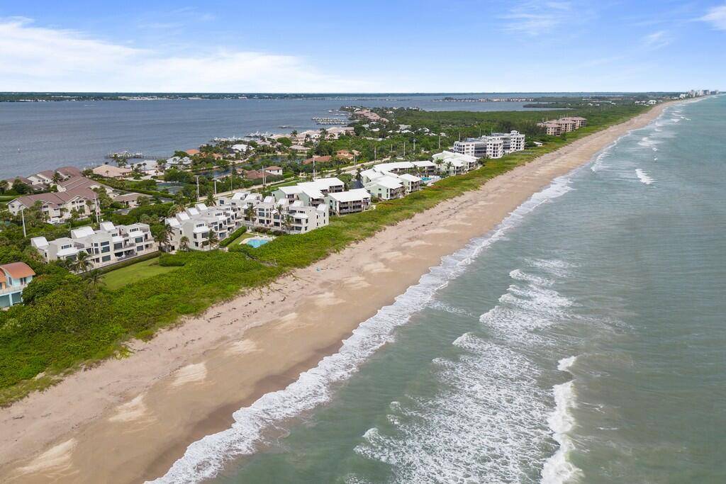 2051 NE OceanStuart - THE MARITIMES CONDO condo unit C13 - picture