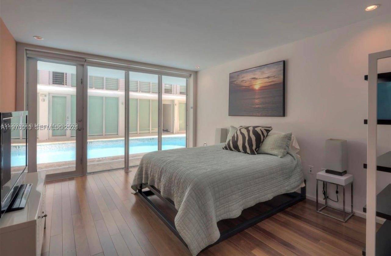 1601 West AveMiami Beach - Condo/Co-Op/Annual,Condo condo unit 103 - picture