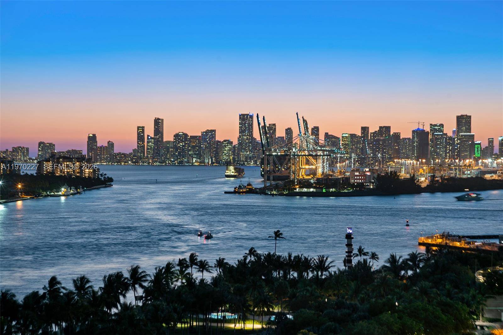 100 S Pointe DrMiami Beach - Condo/Co-Op/Annual,Condo condo unit 2101 - picture