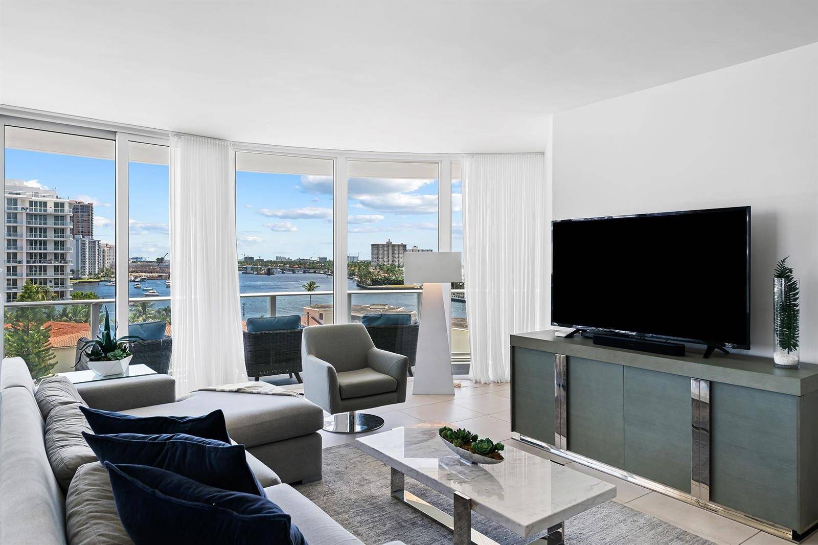 401 N BirchFort Lauderdale - Tiffany House condo unit 700 - picture