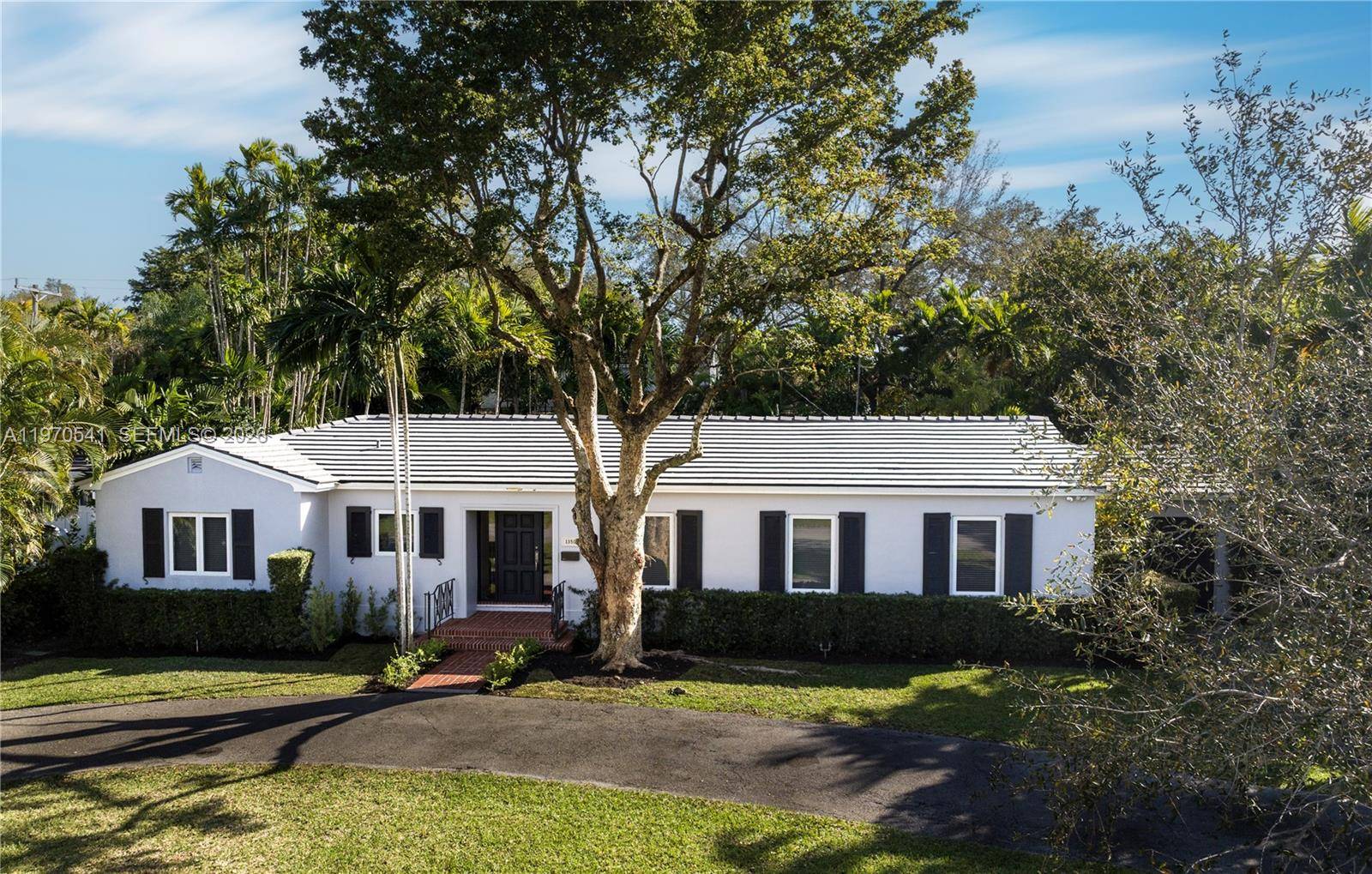 1350 Mendavia AveCoral Gables - picture