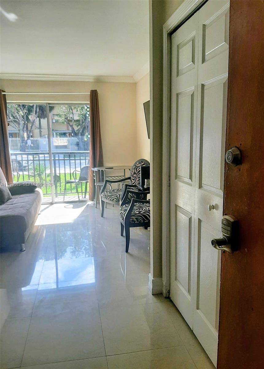 251 172nd StSunny Isles Beach - Condo 1-4 Stories,Condo condo unit 112 - picture