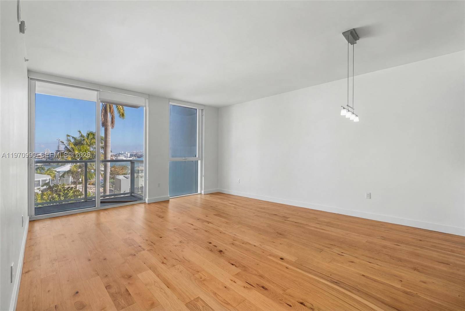 253 NE 2nd StMiami - Condo 5+ Stories,Condo condo unit 1007 - picture