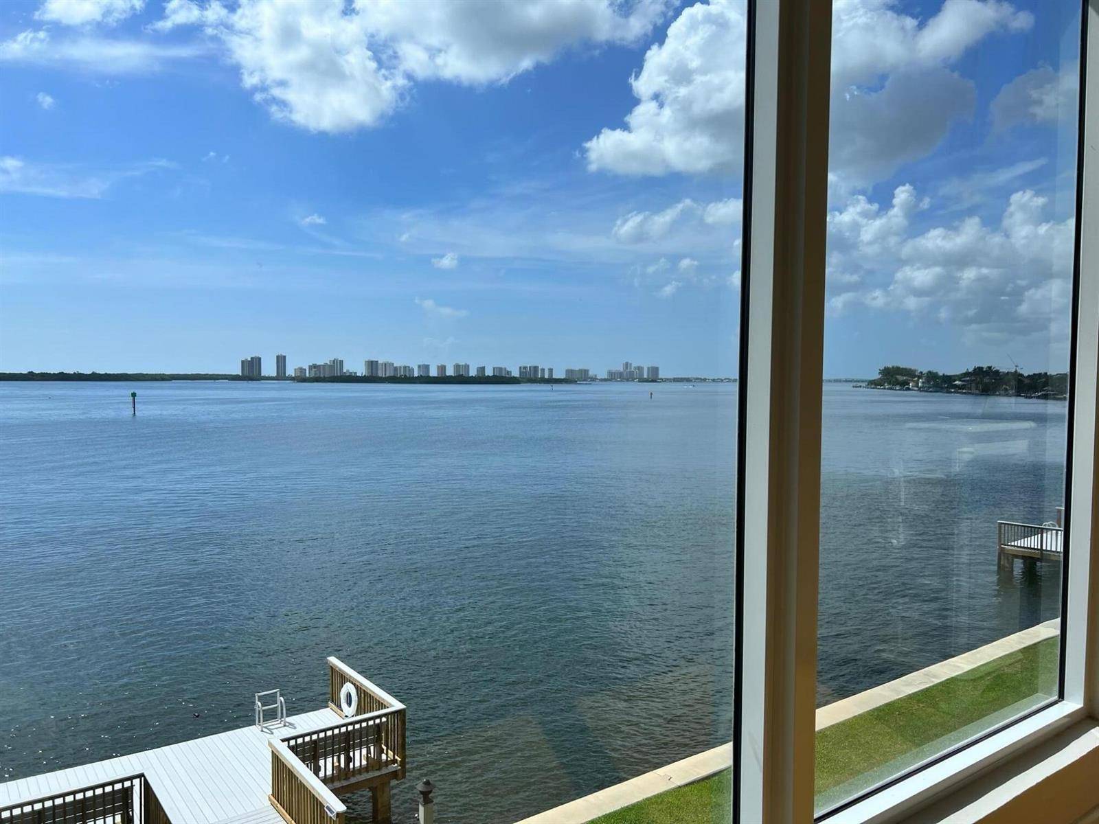 52 Yacht ClubNorth Palm Beach - Condo condo unit 308 - picture